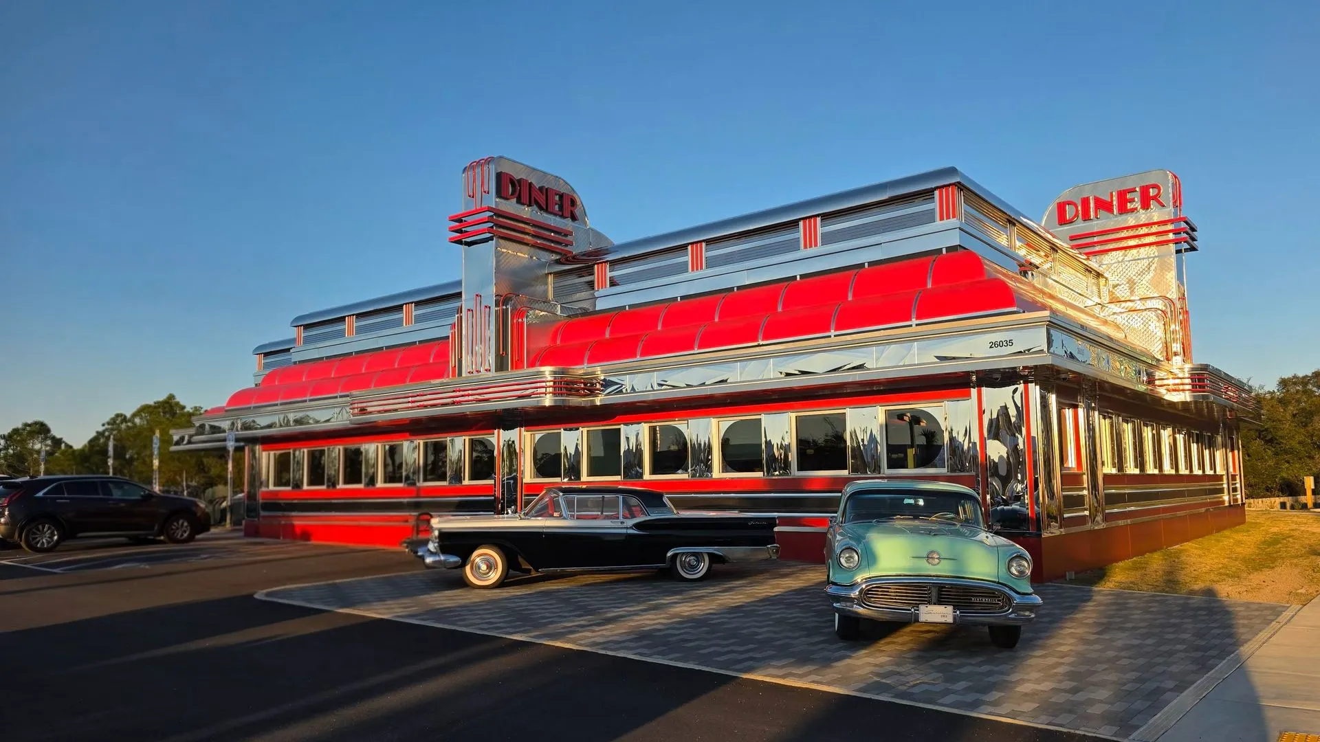 Sunliner Diner