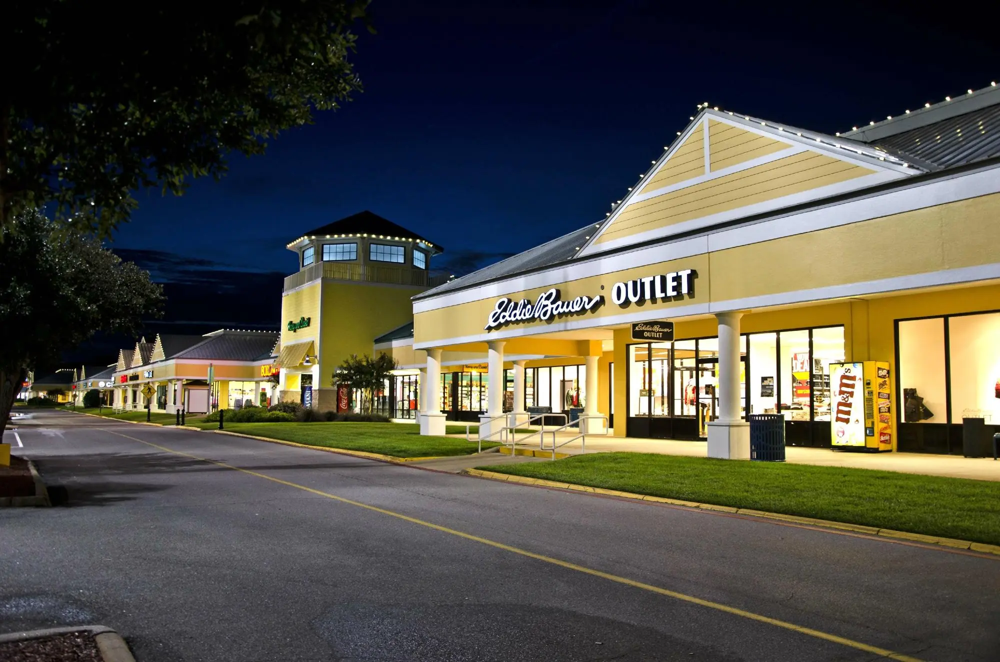 Tanger Outlet Foley
