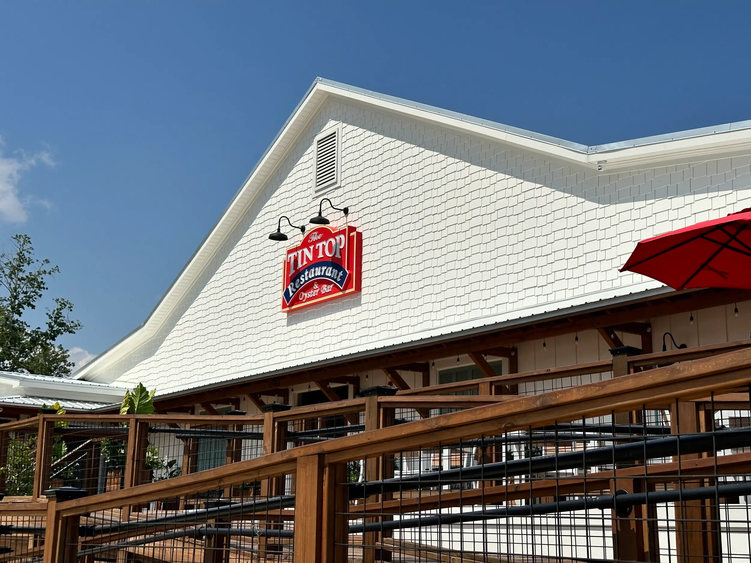Tin Top Restaurant
